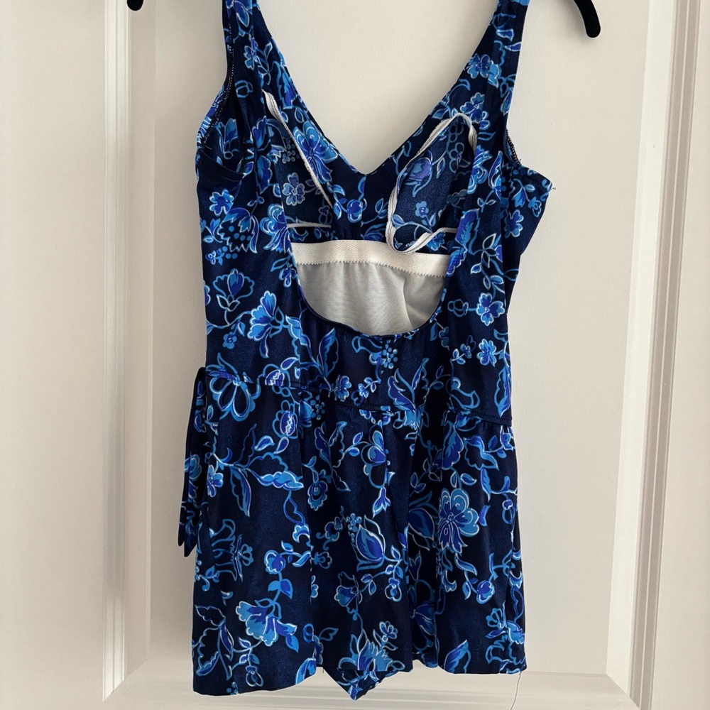 MAXINE OF HOLLYWOOD Flattering One Piece Skirt Swimwear Floral Blue - Picture 4 of 8